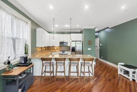 3641 North Ashland Avenue Chicago IL 60613
