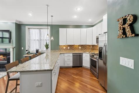 3641 North Ashland Avenue Chicago IL 60613