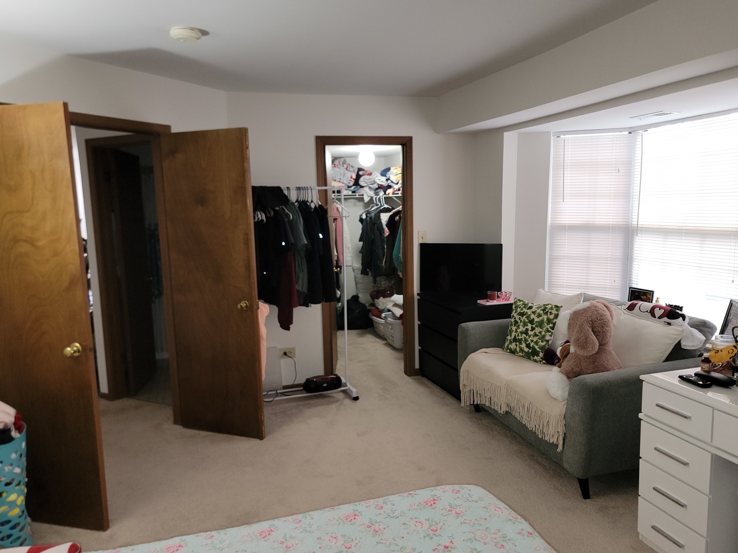 1744 Eastwood Court Schaumburg IL 60195