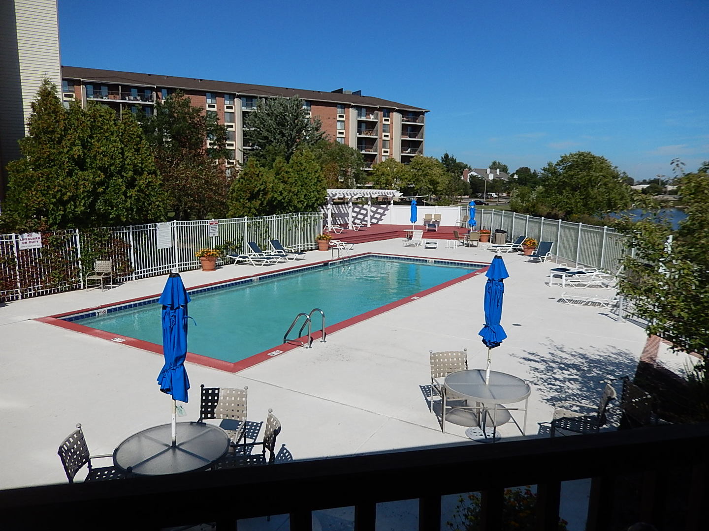1744 Eastwood Court Schaumburg IL 60195