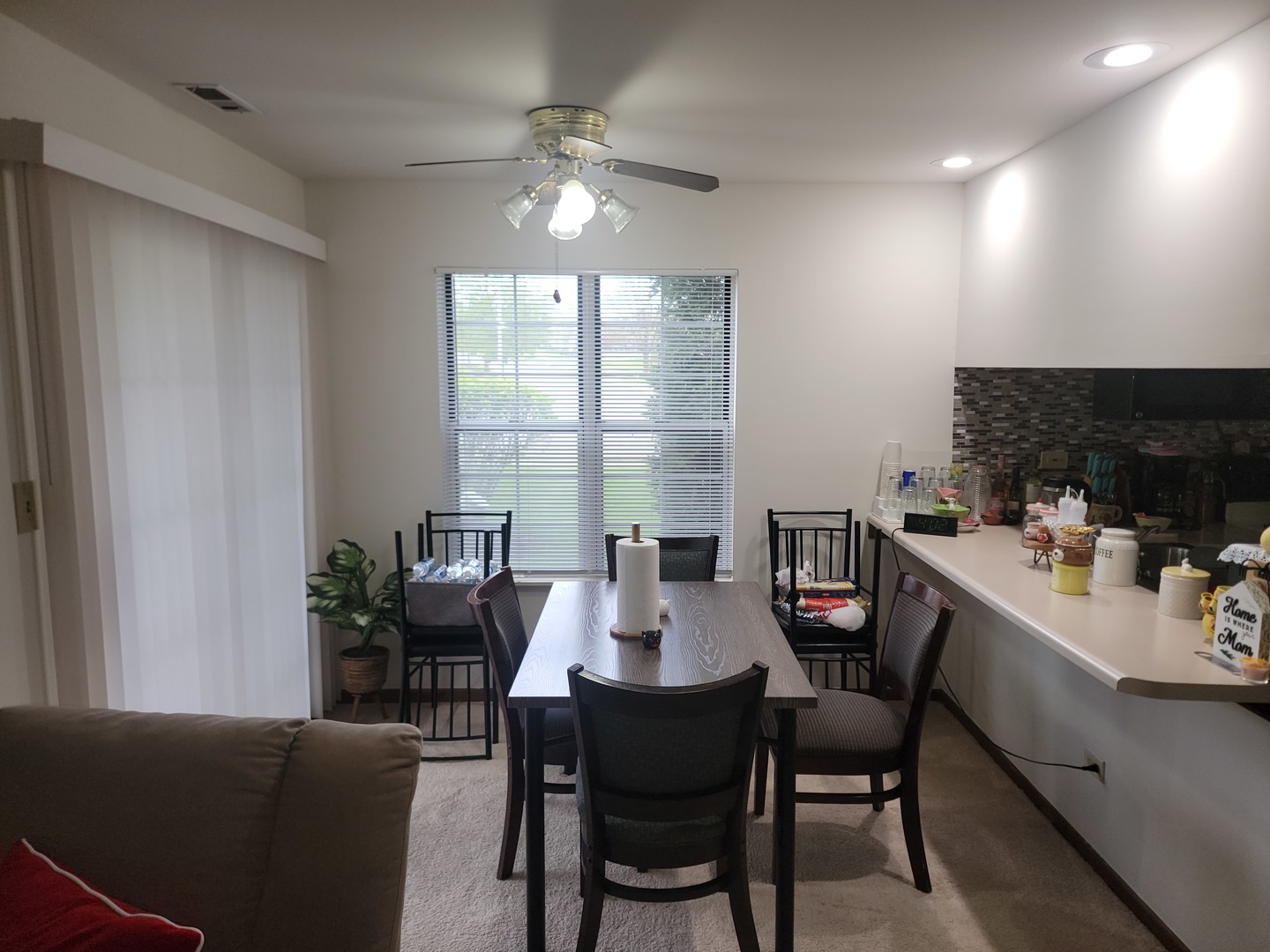 1744 Eastwood Court Schaumburg IL 60195