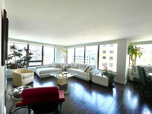 2800 North Lake Shore Drive Chicago IL 60657