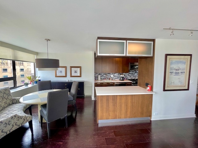 2800 North Lake Shore Drive Chicago IL 60657