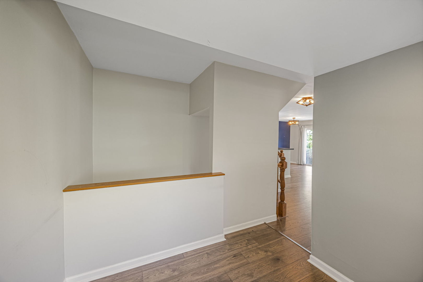 1500 Thornfield Lane Roselle IL 60172