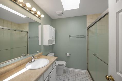 1500 Thornfield Lane Roselle IL 60172