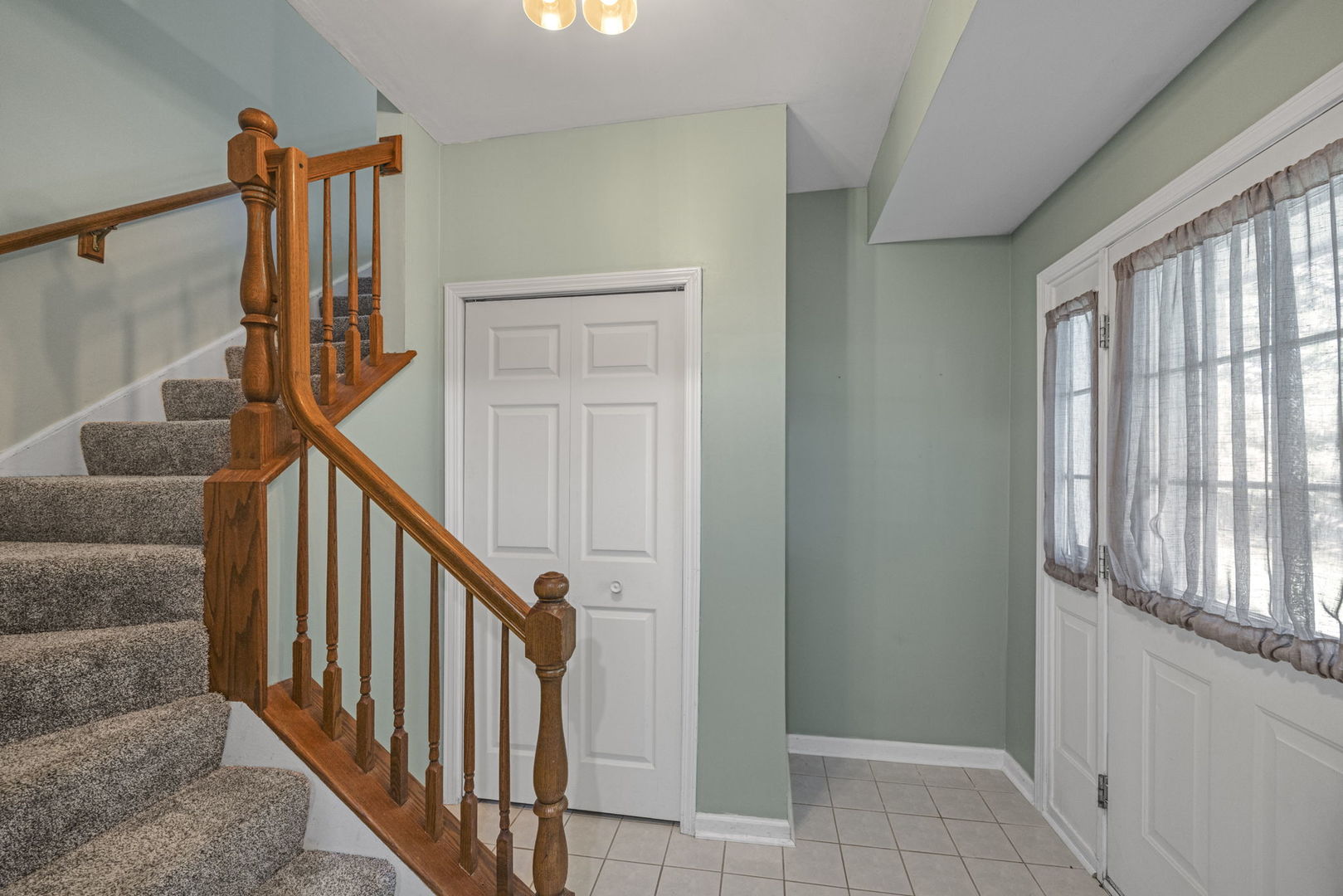 1500 Thornfield Lane Roselle IL 60172