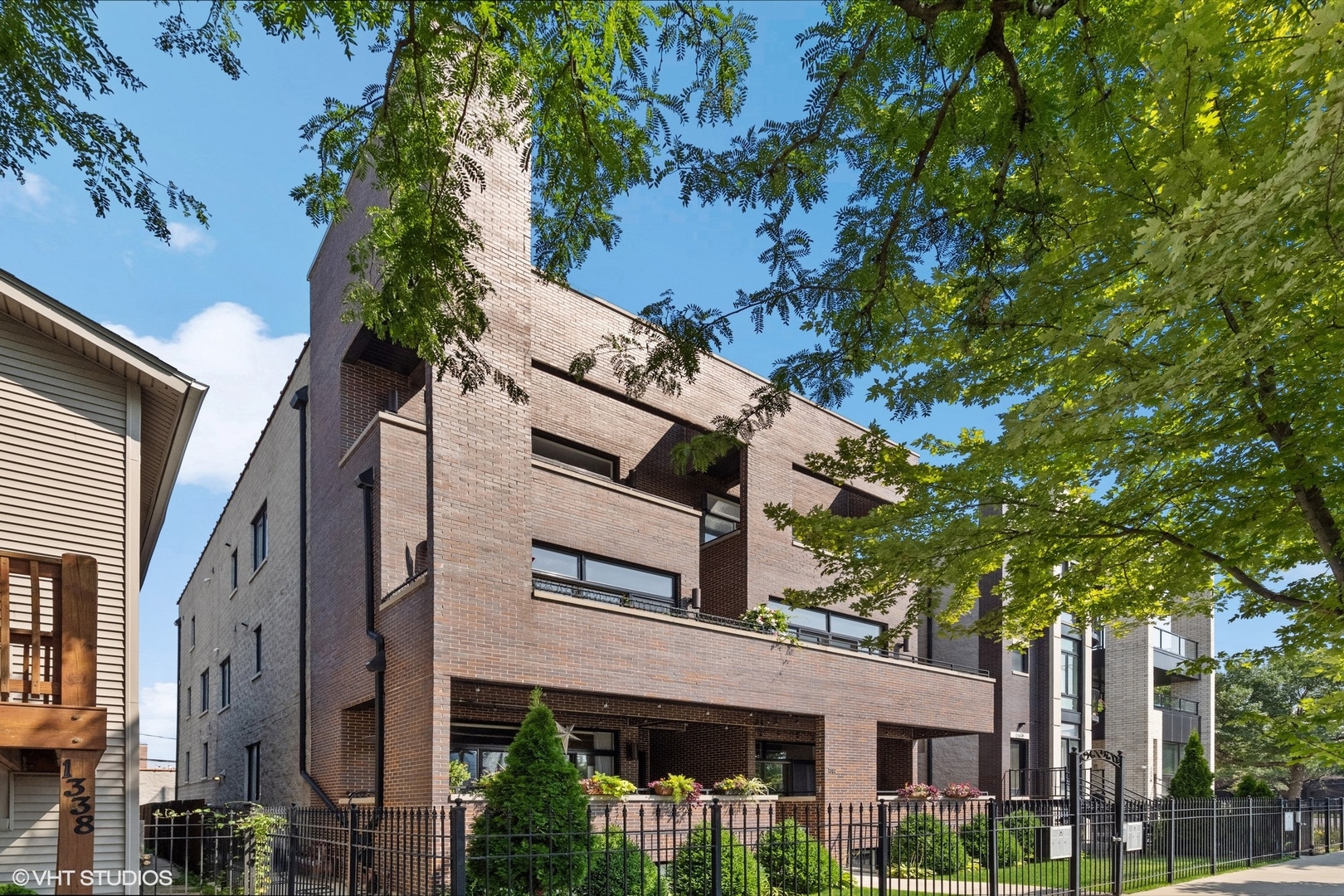1332 West Hubbard Street Chicago IL 60622