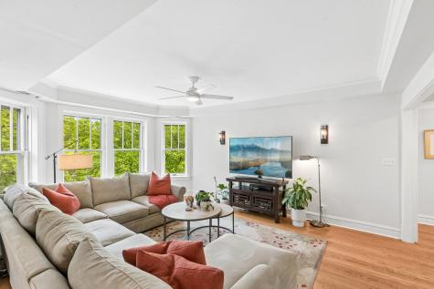623 Washington Boulevard Oak Park IL 60302