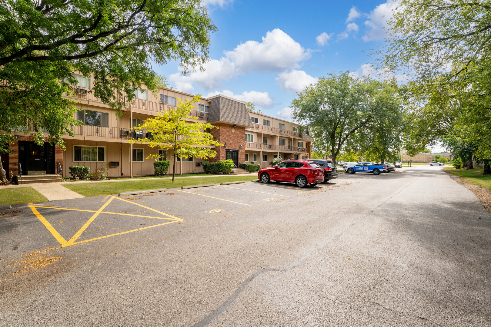 2504 Algonquin Road Rolling Meadows IL 60008