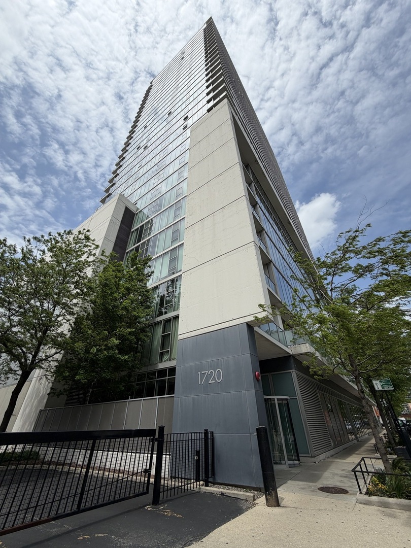 1720 South Michigan Avenue Chicago IL 60616