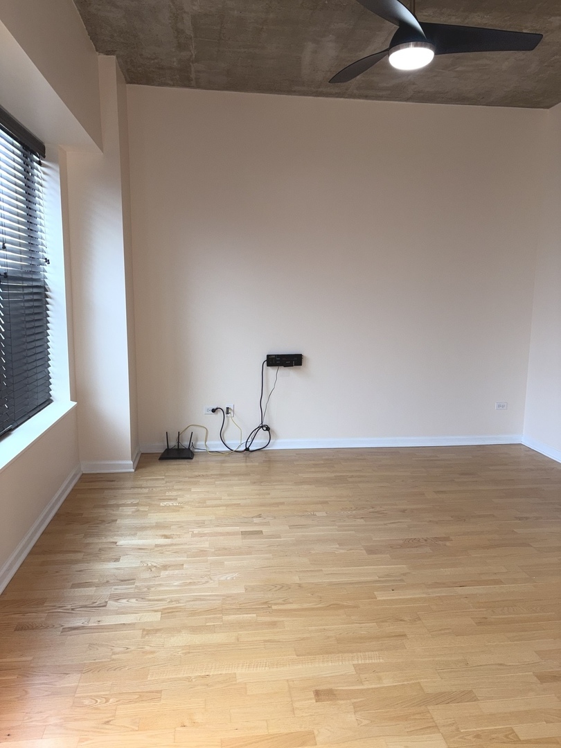 1122 West Catalpa Avenue Chicago IL 60640