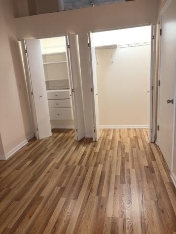 1122 West Catalpa Avenue Chicago IL 60640