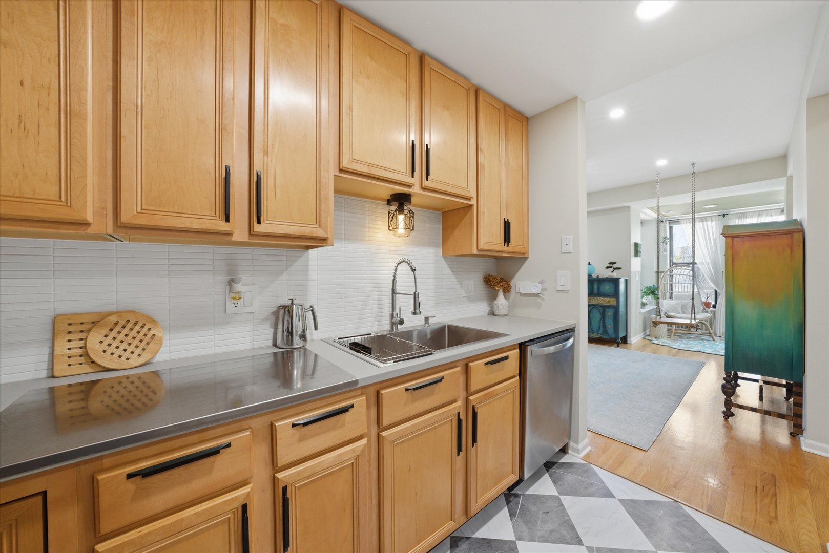 4740 South Ingleside Avenue Chicago IL 60615