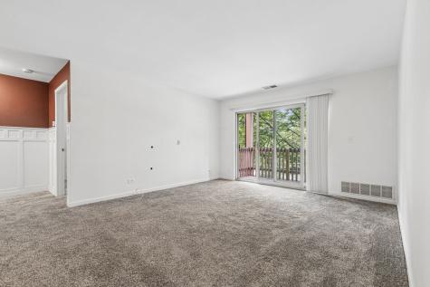 104 Glengarry Drive Bloomingdale IL 60108