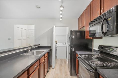 104 Glengarry Drive Bloomingdale IL 60108