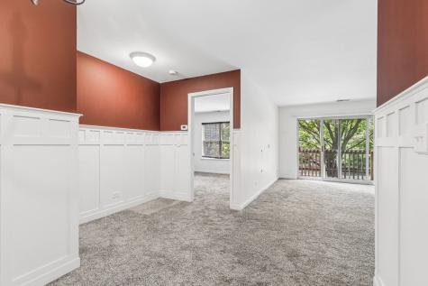 104 Glengarry Drive Bloomingdale IL 60108