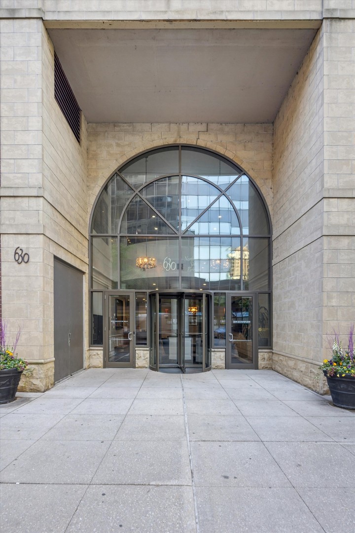 630 North State Street Chicago IL 60654