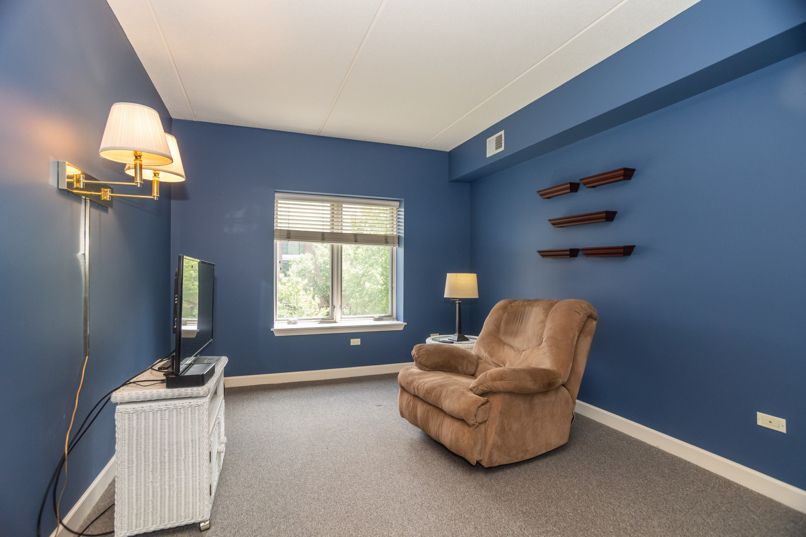 865 East 22nd Street Lombard IL 60148