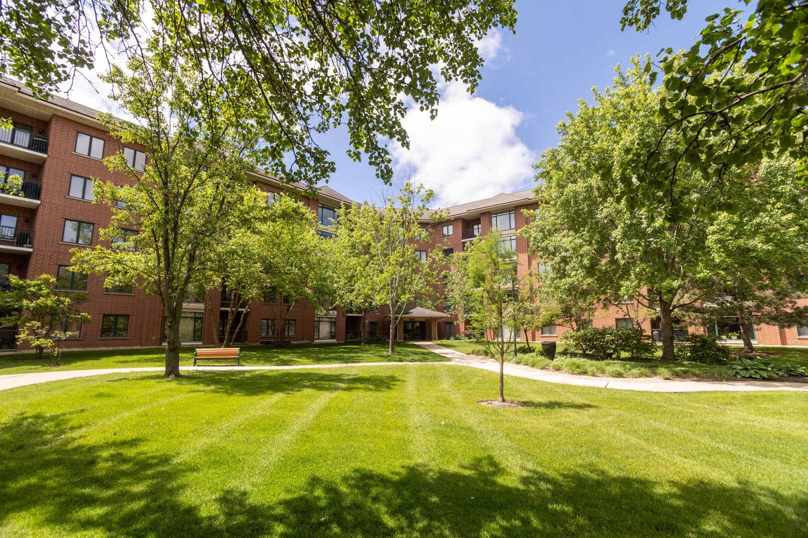 865 East 22nd Street Lombard IL 60148