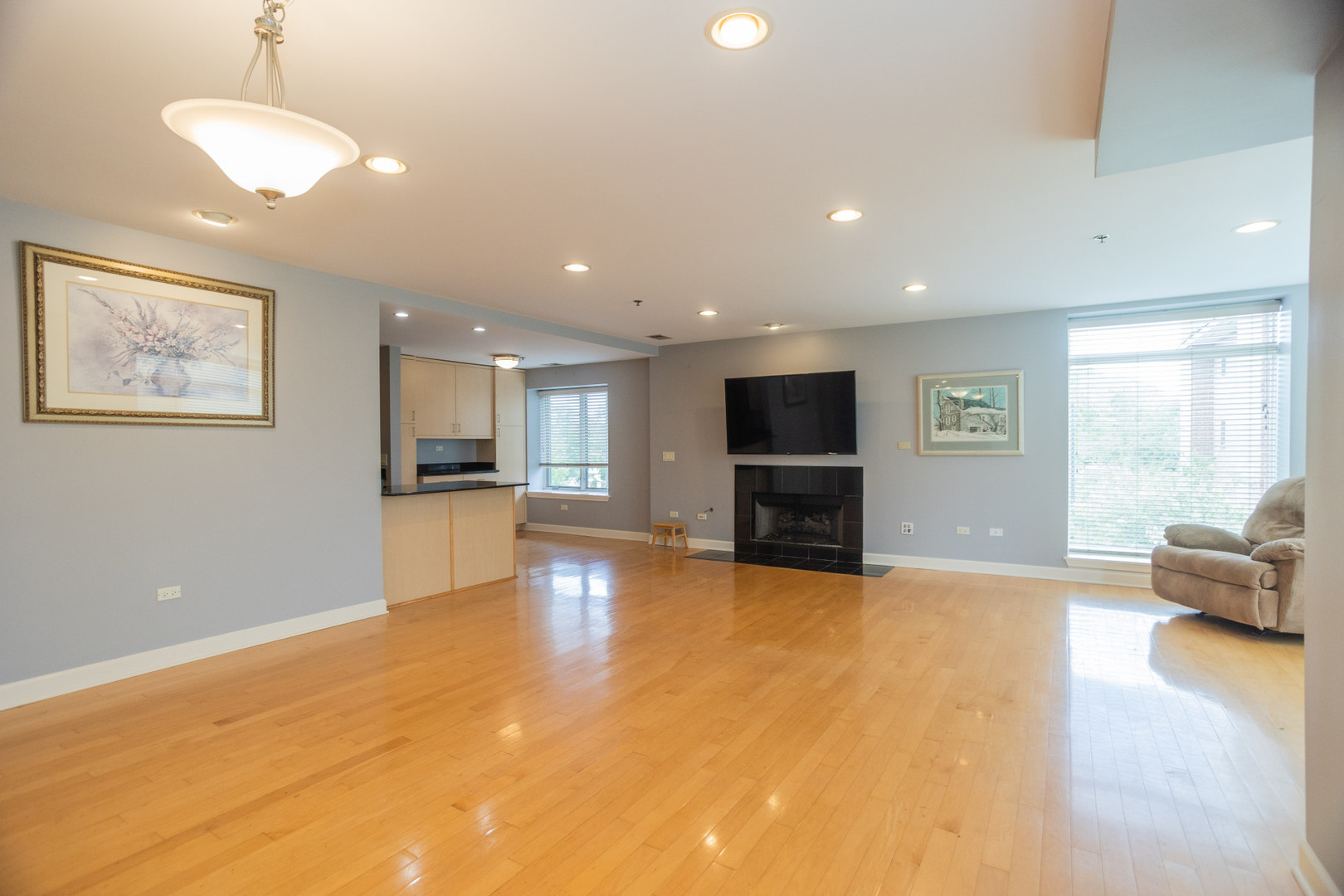 865 East 22nd Street Lombard IL 60148