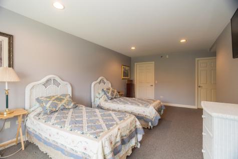 865 East 22nd Street Lombard IL 60148