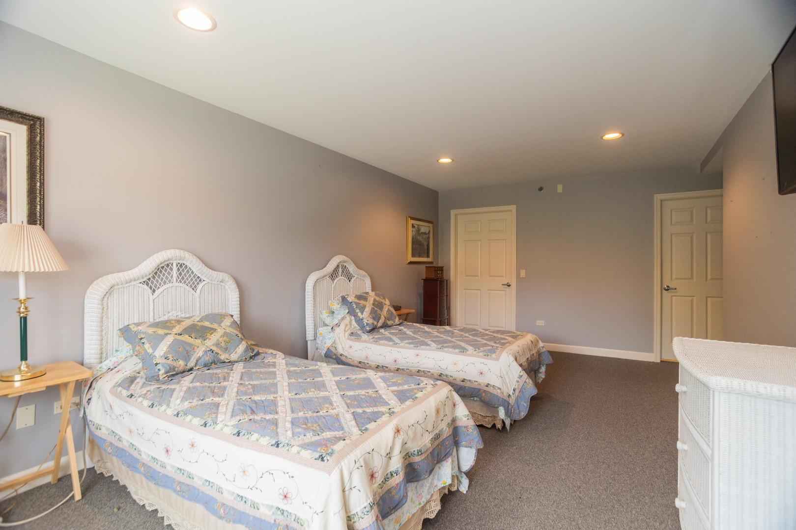 865 East 22nd Street Lombard IL 60148
