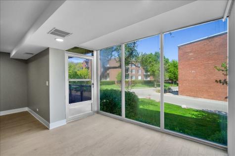 1301 North Western Avenue Lake Forest IL 60045