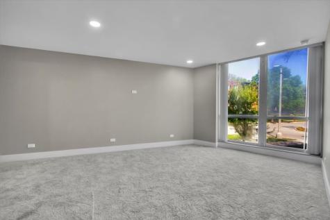 1301 North Western Avenue Lake Forest IL 60045