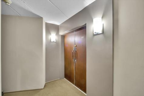 1301 North Western Avenue Lake Forest IL 60045