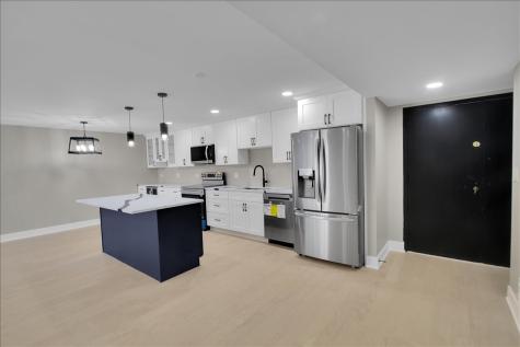 1301 North Western Avenue Lake Forest IL 60045