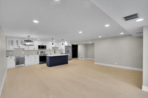 1301 North Western Avenue Lake Forest IL 60045