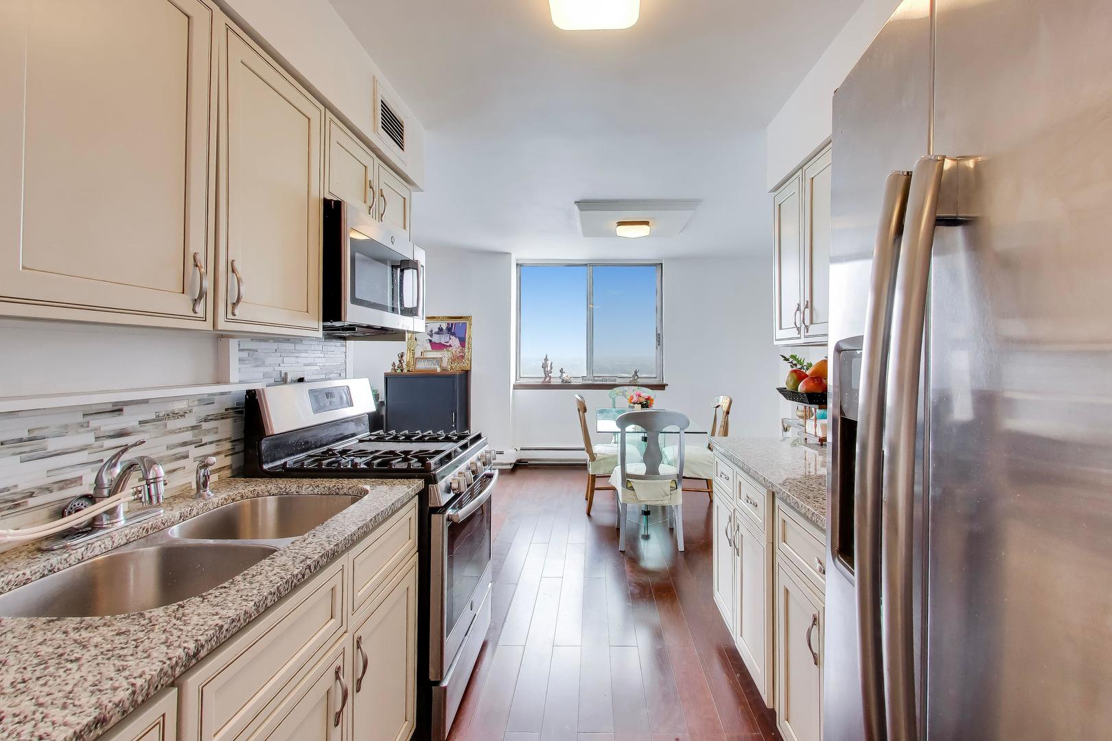 40 North Tower Road Oak Brook IL 60523