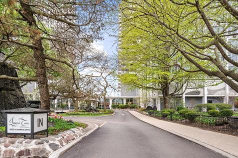 4250 North Marine Drive Chicago IL 60613
