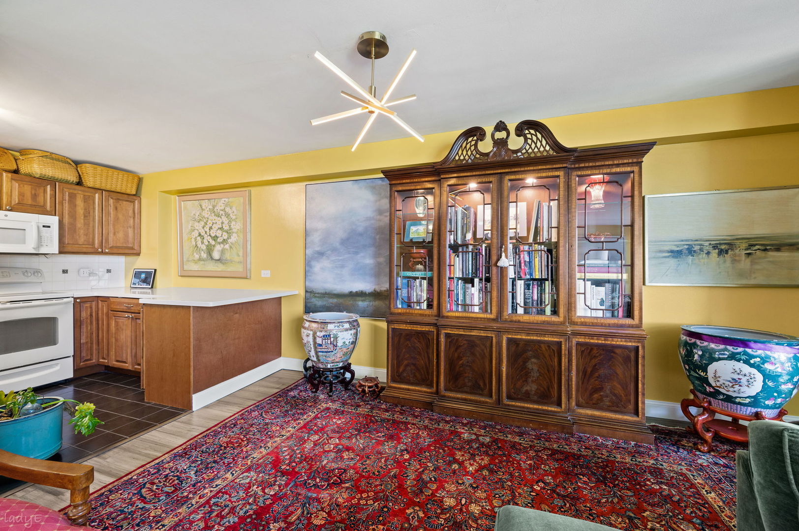 4250 North Marine Drive Chicago IL 60613