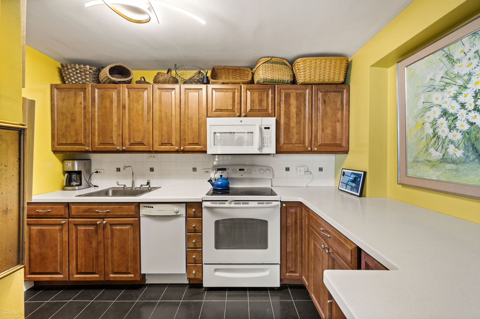 4250 North Marine Drive Chicago IL 60613