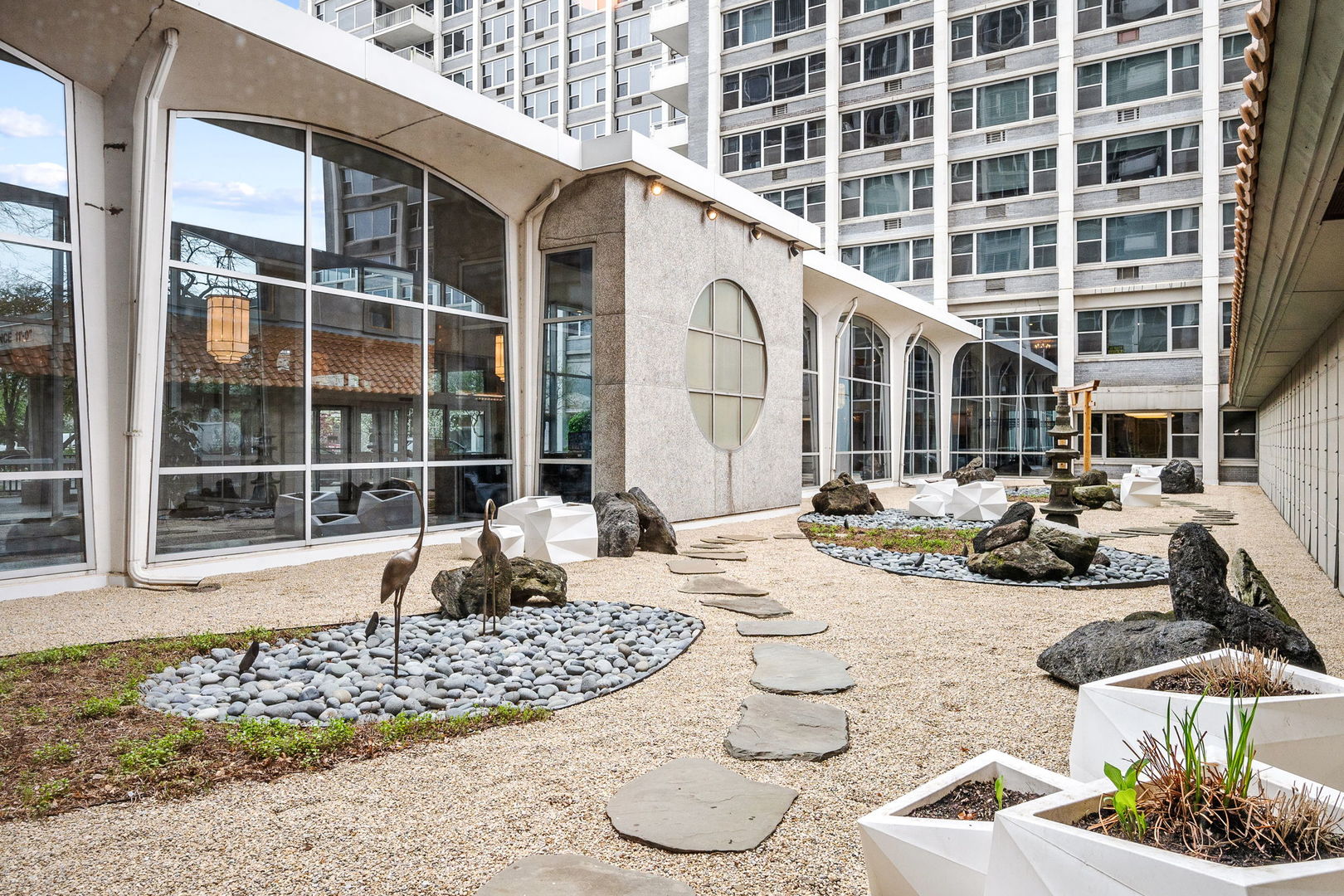 4250 North Marine Drive Chicago IL 60613