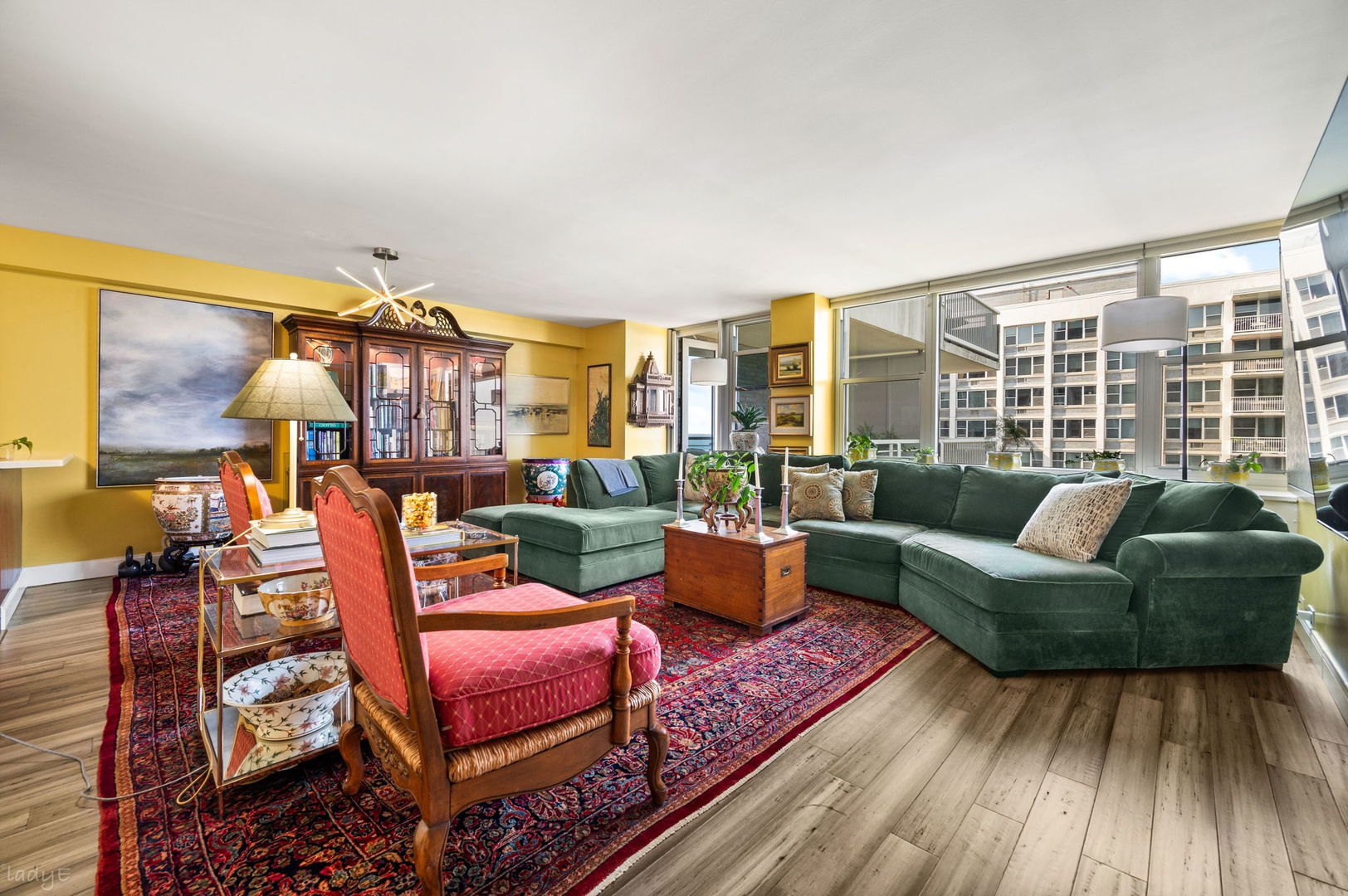 4250 North Marine Drive Chicago IL 60613
