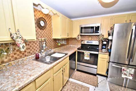 18855 Burnham Avenue Lansing IL 60438