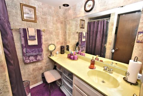 18855 Burnham Avenue Lansing IL 60438