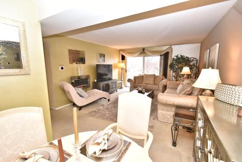 18855 Burnham Avenue Lansing IL 60438
