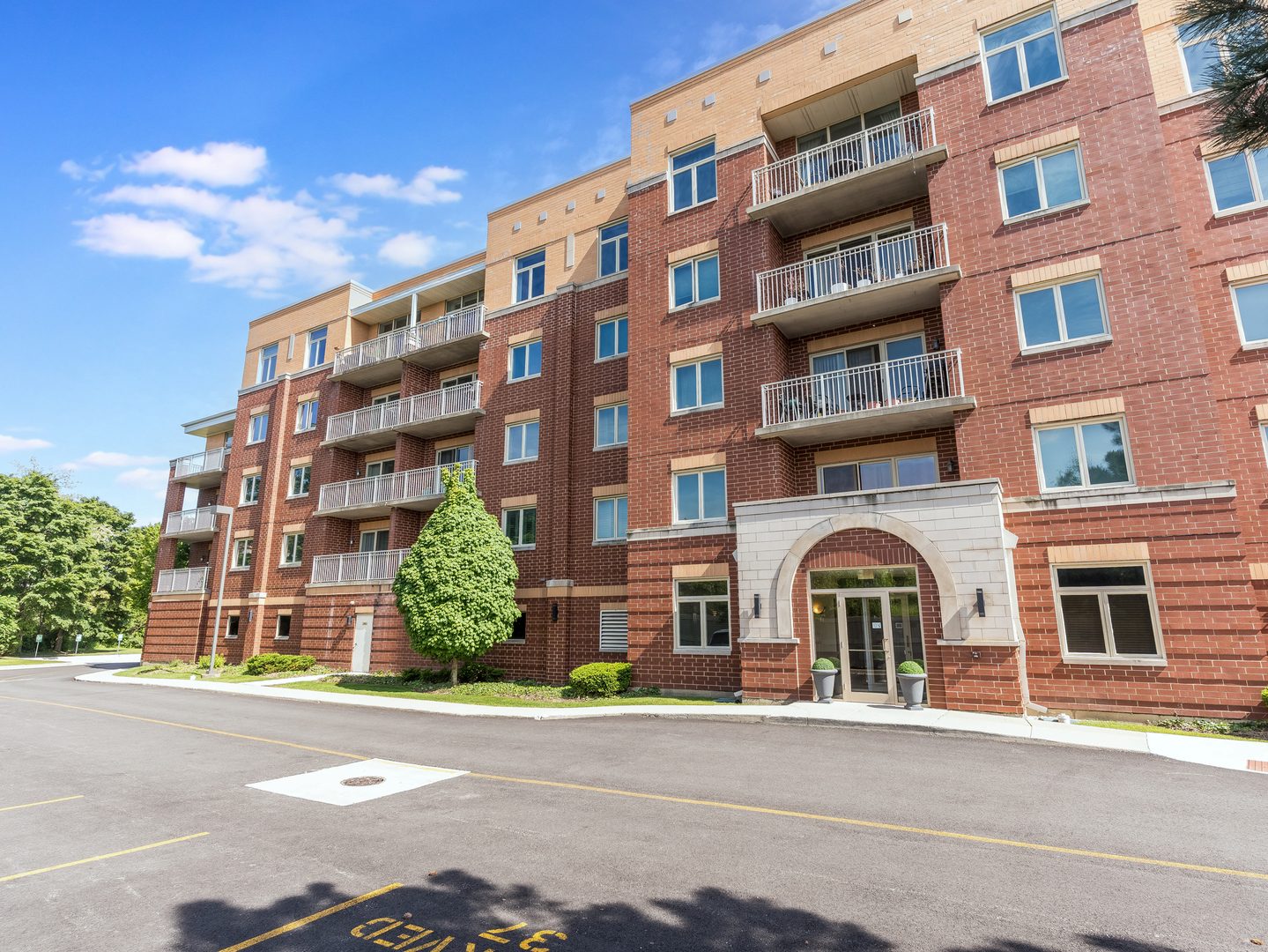 500 East Saint Charles Road Lombard IL 60148