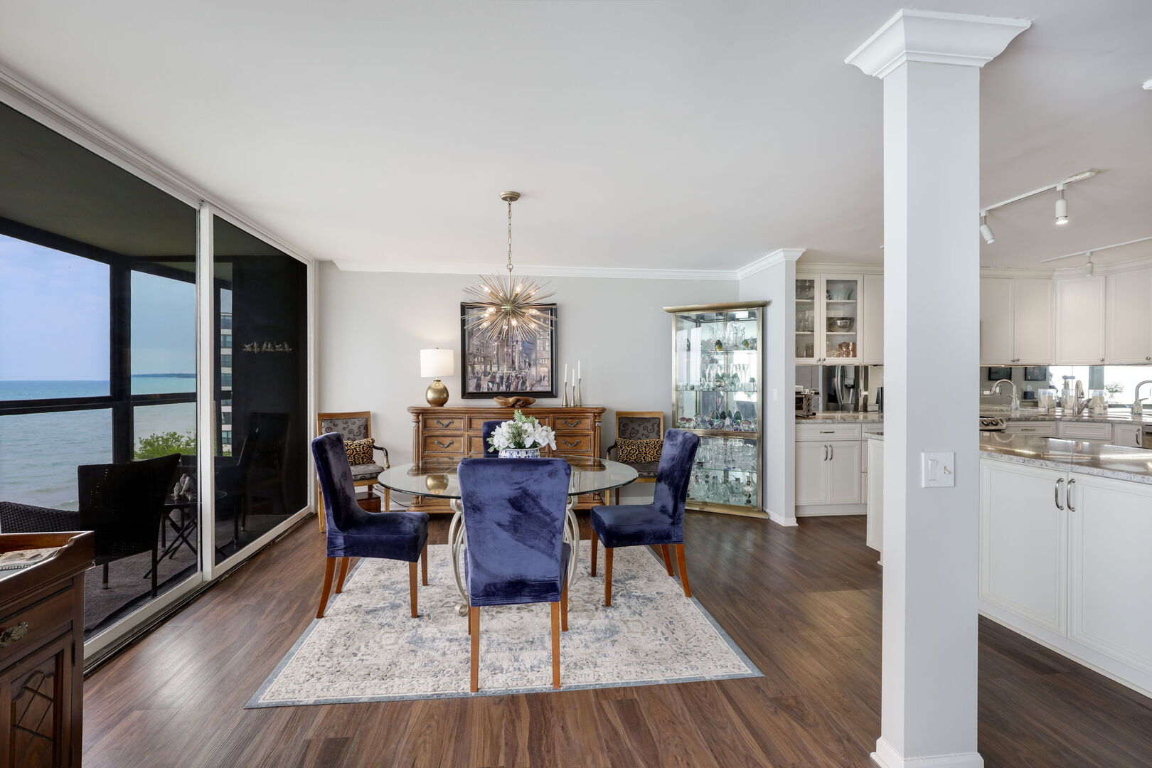 1500 Sheridan Road Wilmette IL 60091