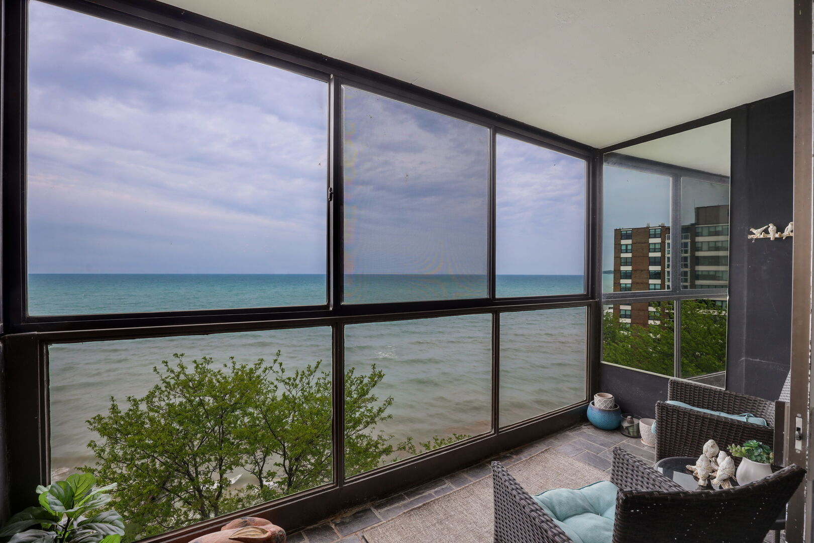1500 Sheridan Road Wilmette IL 60091