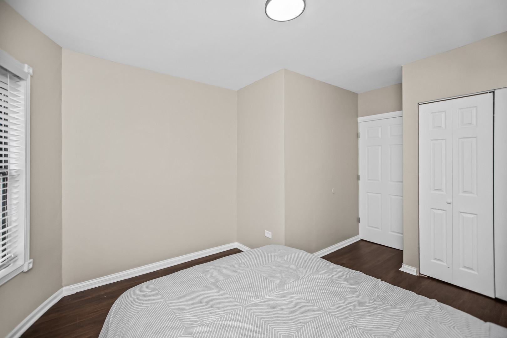 4523.5 South Drexel Boulevard Chicago IL 60653