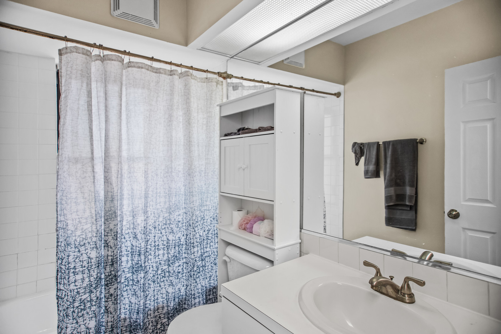 4523.5 South Drexel Boulevard Chicago IL 60653