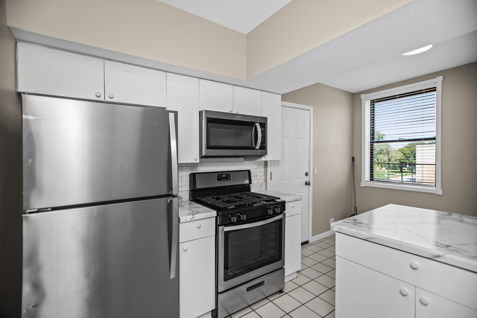 4523.5 South Drexel Boulevard Chicago IL 60653