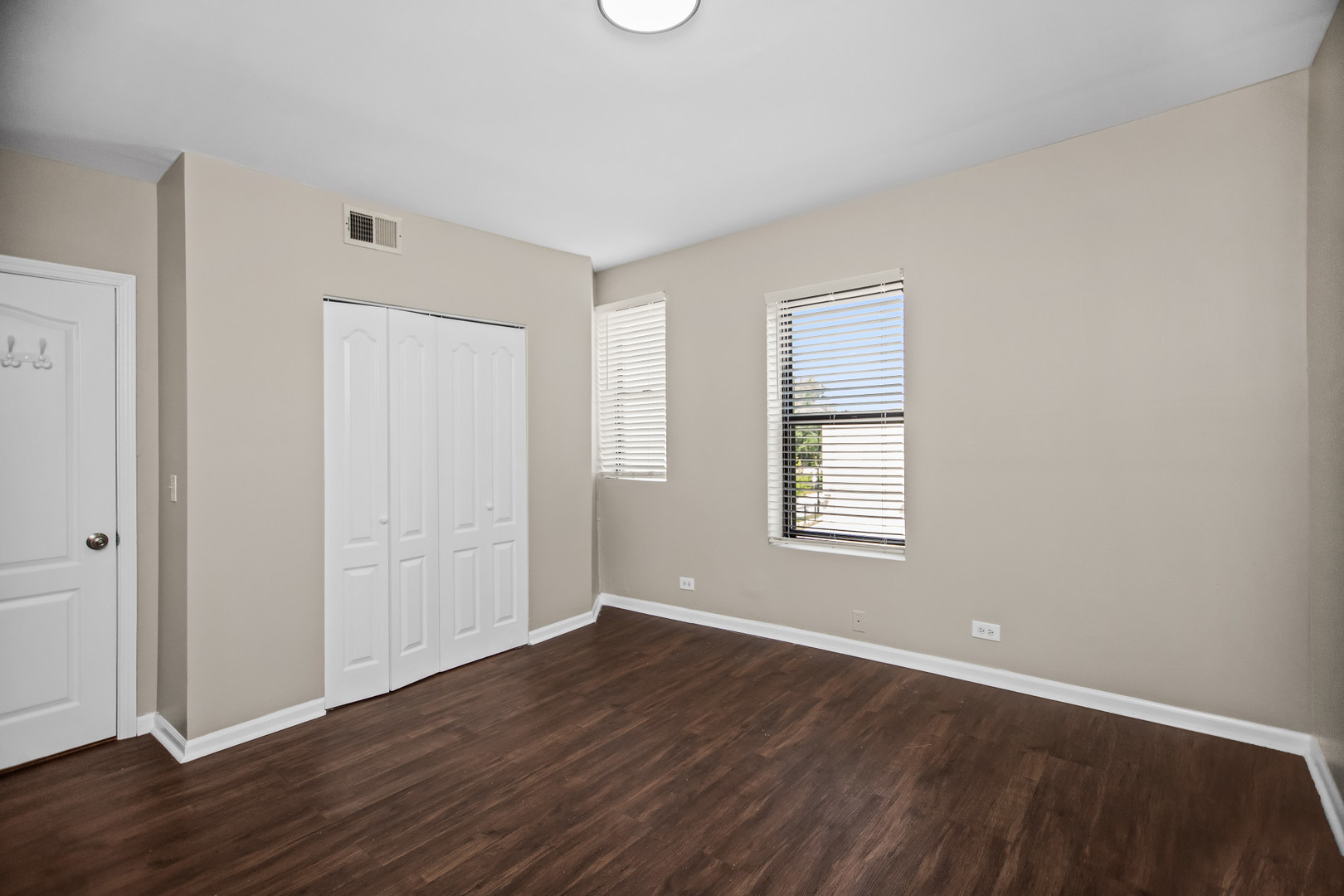 4523.5 South Drexel Boulevard Chicago IL 60653