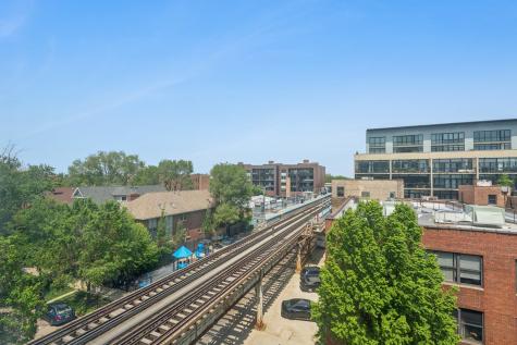 1801 West Larchmont Avenue Chicago IL 60613