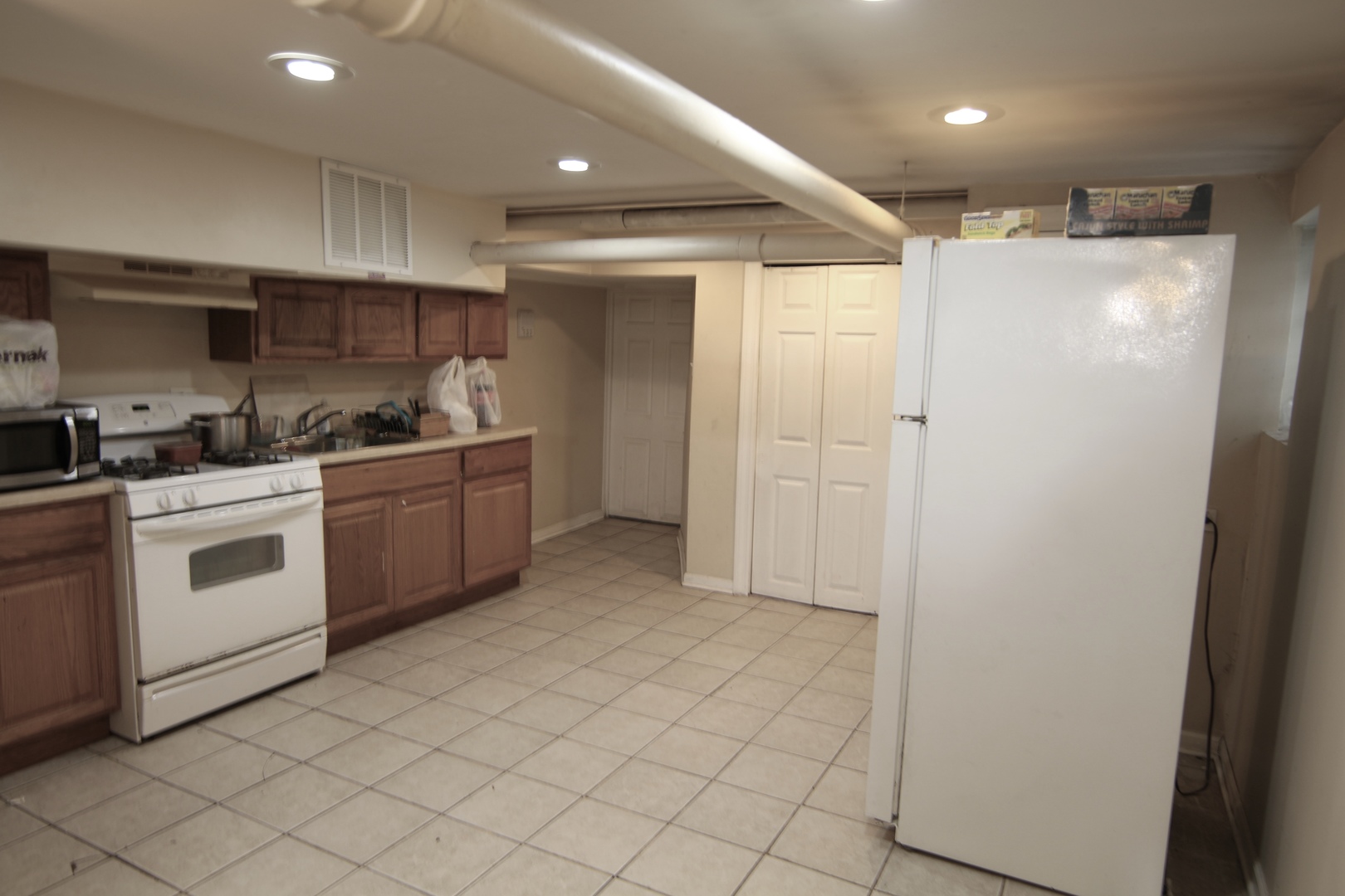 2859 North Kostner Avenue Chicago IL 60641