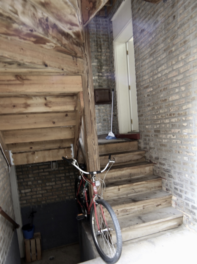 2859 North Kostner Avenue Chicago IL 60641